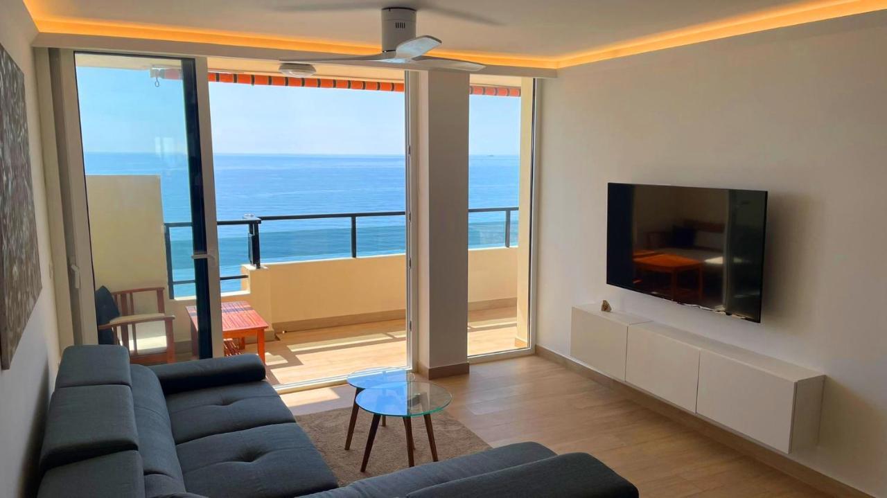BEACHFRONT -- NEW LUXURY Apartment -- 1ª Linea Playa -- CENTRO de Fuengirola -- Private PARKING -- Panoramic Sea Views Exterior foto