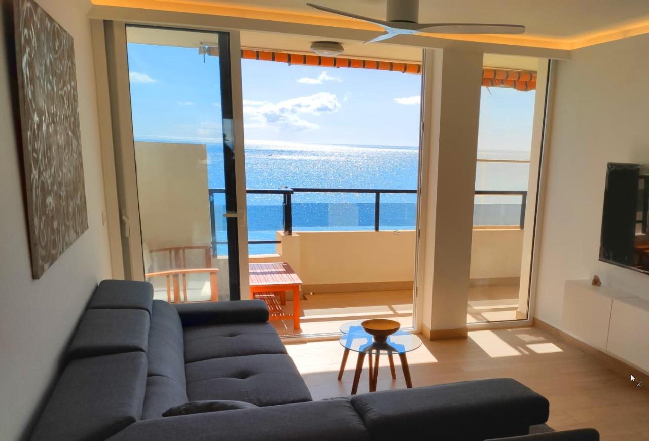 BEACHFRONT -- NEW LUXURY Apartment -- 1ª Linea Playa -- CENTRO de Fuengirola -- Private PARKING -- Panoramic Sea Views Exterior foto